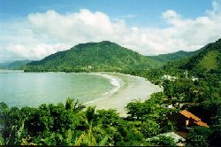 Praia da Enseada, em Ubatuba, SP - Foto: Ricardo Faria